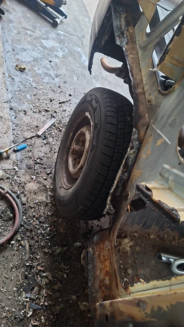 Restaurierung VW T3 – Karosseriearbeiten, Foto 3